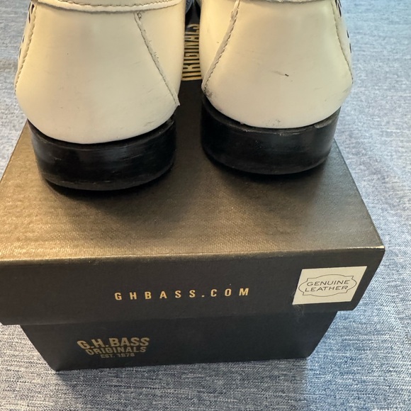 G.H. Bass & Co. White Floral Cutout Loafers - Picture 9 of 10